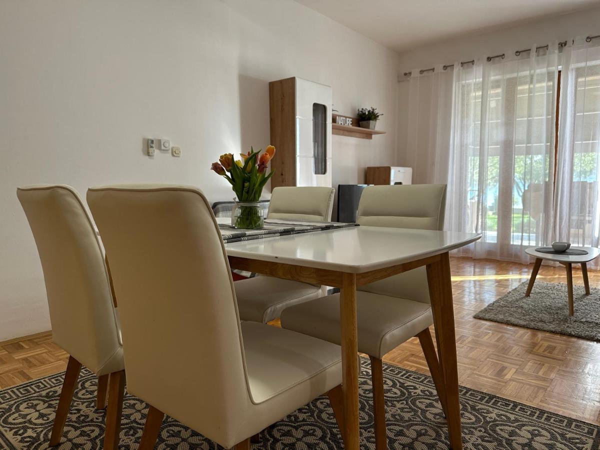 Apartmani Roko Biograd Na Moru Exterior foto